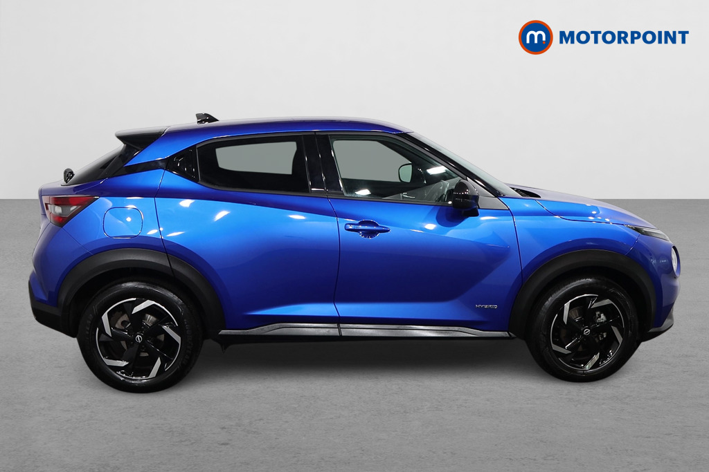 Nissan Juke N-Connecta Automatic Petrol-Electric Hybrid SUV - Stock Number (1598981) - Drivers side