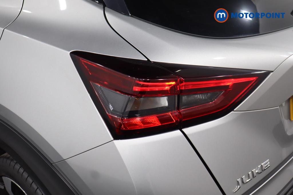 Nissan Juke Tekna Manual Petrol SUV - Stock Number (1599110) - 22nd supplementary image