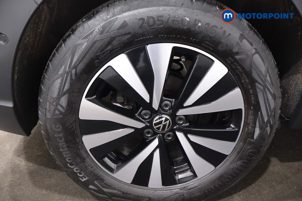 Volkswagen Taigo Life Automatic Petrol SUV - Stock Number (1599158) - 9th supplementary image