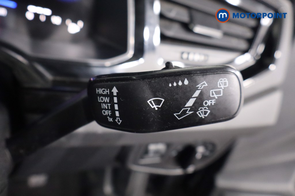 Volkswagen Taigo Life Automatic Petrol SUV - Stock Number (1599158) - 17th supplementary image