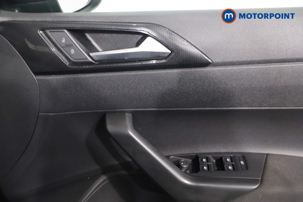 Volkswagen Taigo Life Automatic Petrol SUV - Stock Number (1599158) - 21st supplementary image