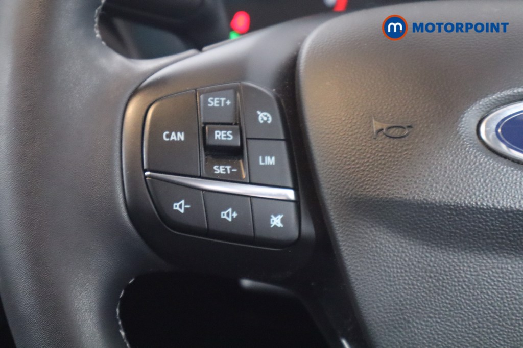 Ford Fiesta Titanium Manual Petrol Hatchback - Stock Number (1599375) - 7th supplementary image