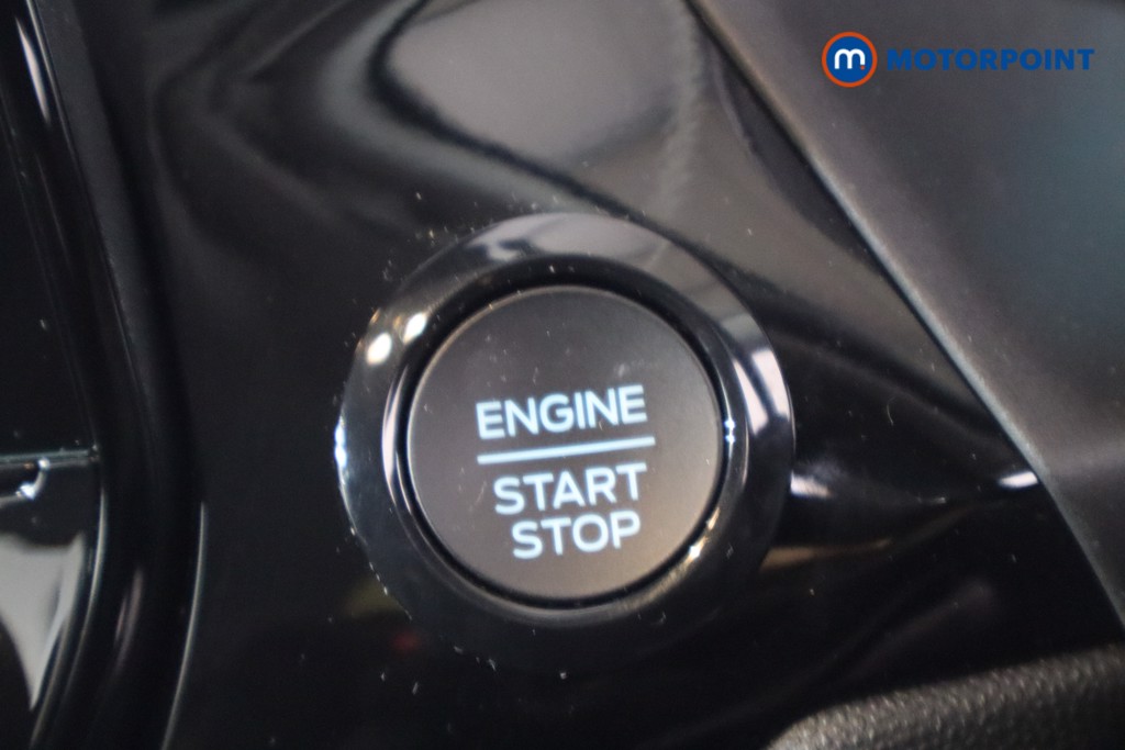 Ford Fiesta Titanium Manual Petrol Hatchback - Stock Number (1599375) - 13th supplementary image