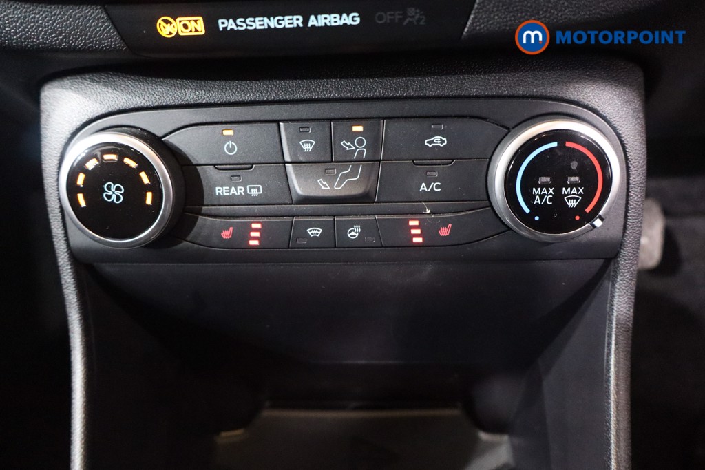 Ford Fiesta Titanium Manual Petrol Hatchback - Stock Number (1599375) - 20th supplementary image