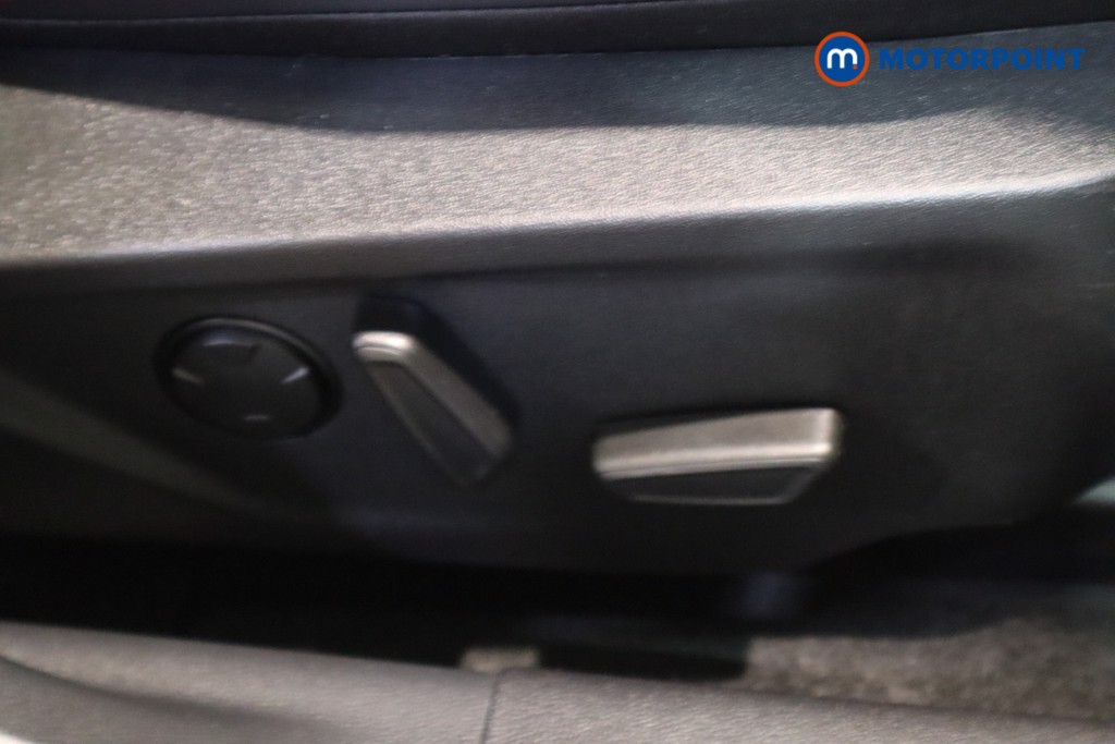 Ford Focus ST Manual Petrol Hatchback - Stock Number (1599427) - 17th supplementary image