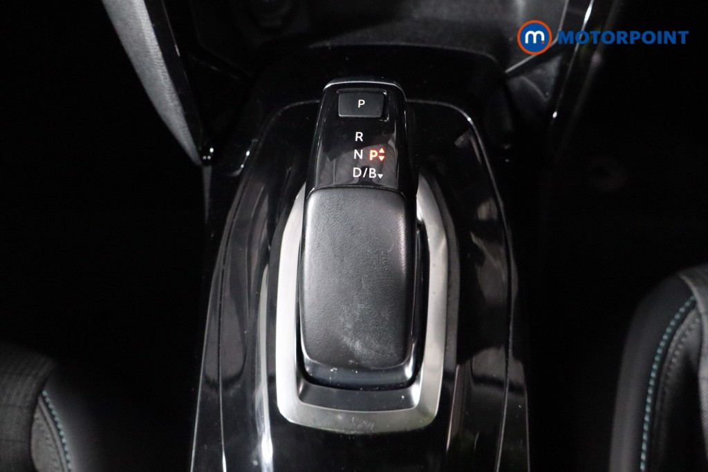 Peugeot 2008 Allure Premium Automatic Electric SUV - Stock Number (1589474) - 19th supplementary image