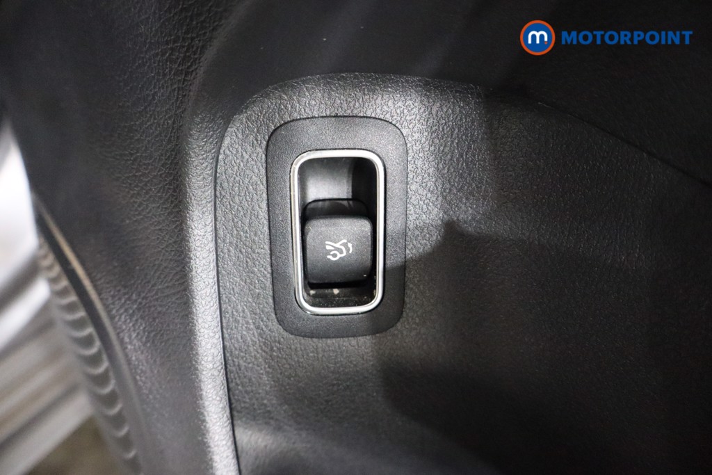 Mercedes-Benz A Class Amg Line Automatic Petrol Saloon - Stock Number (1589484) - 12th supplementary image