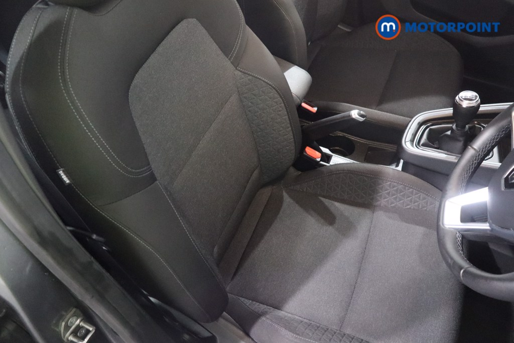 Renault Clio Evolution Manual Petrol Hatchback - Stock Number (1590181) - 23rd supplementary image