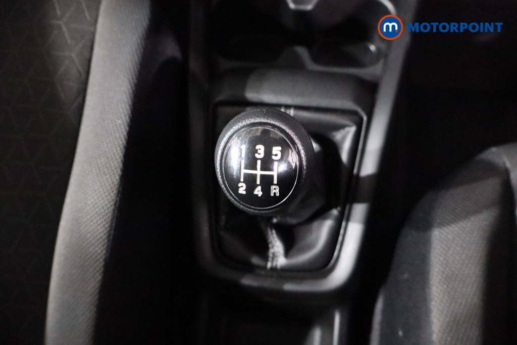 Suzuki Swift Motion Manual Petrol Hatchback - Stock Number (1591626) - 18th supplementary image