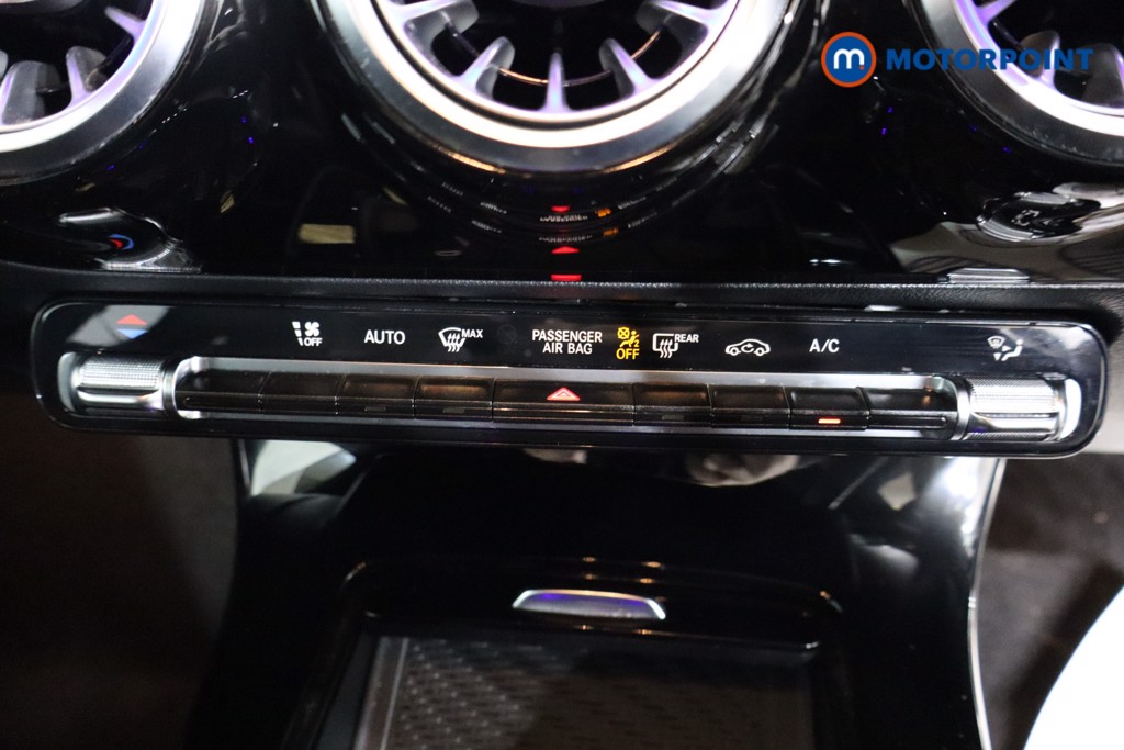 Mercedes-Benz A Class Amg Line Automatic Diesel Hatchback - Stock Number (1591860) - 12th supplementary image