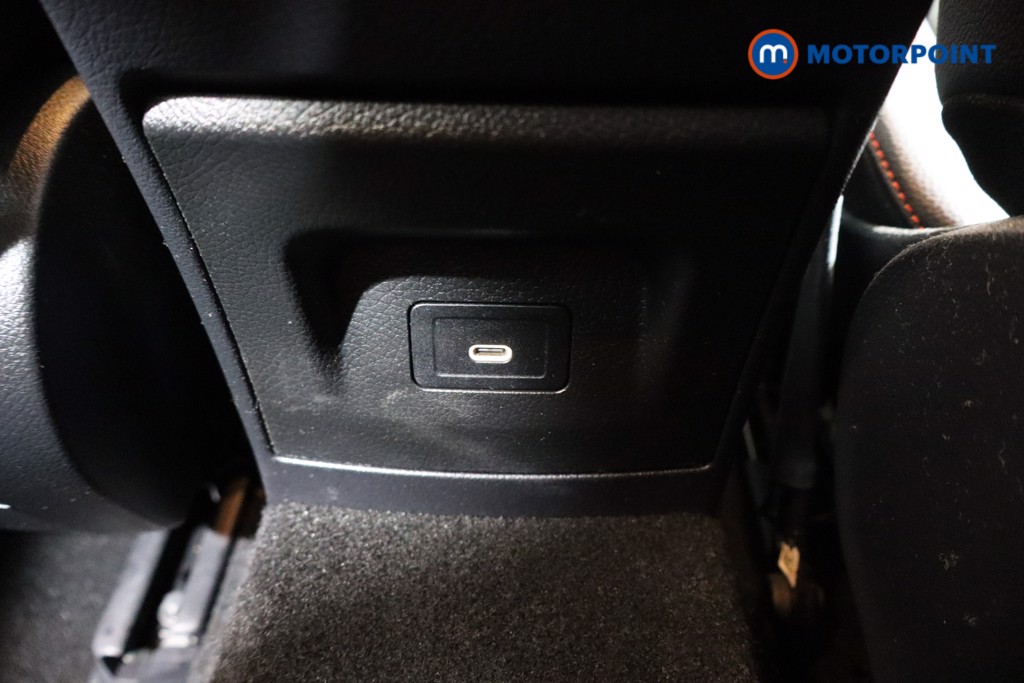 Mercedes-Benz A Class Amg Line Automatic Diesel Hatchback - Stock Number (1591860) - 19th supplementary image