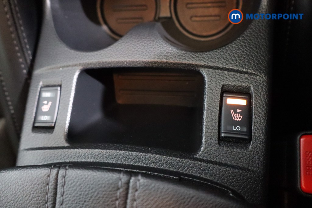 Nissan Qashqai N-Motion Manual Petrol SUV - Stock Number (1593811) - 13th supplementary image