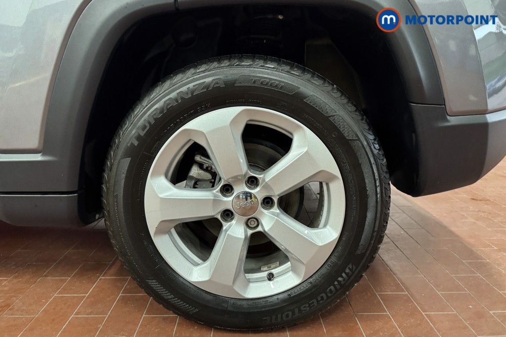Jeep Compass Longitude Manual Petrol SUV - Stock Number (1530710) - 24th supplementary image