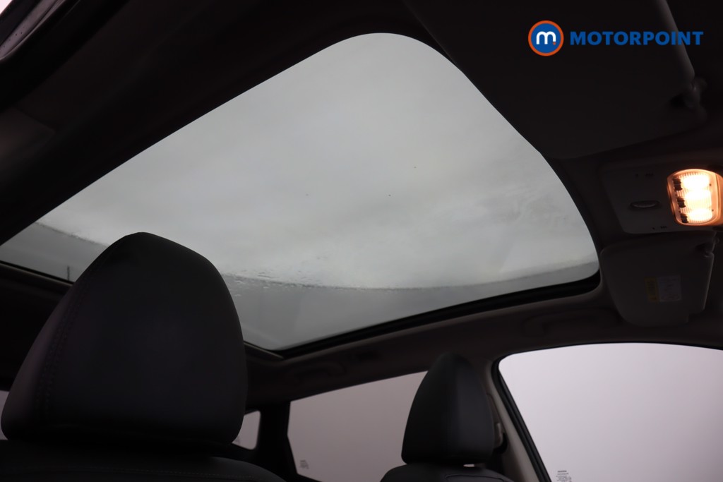 Nissan Qashqai Tekna Manual Petrol SUV - Stock Number (1593250) - 21st supplementary image