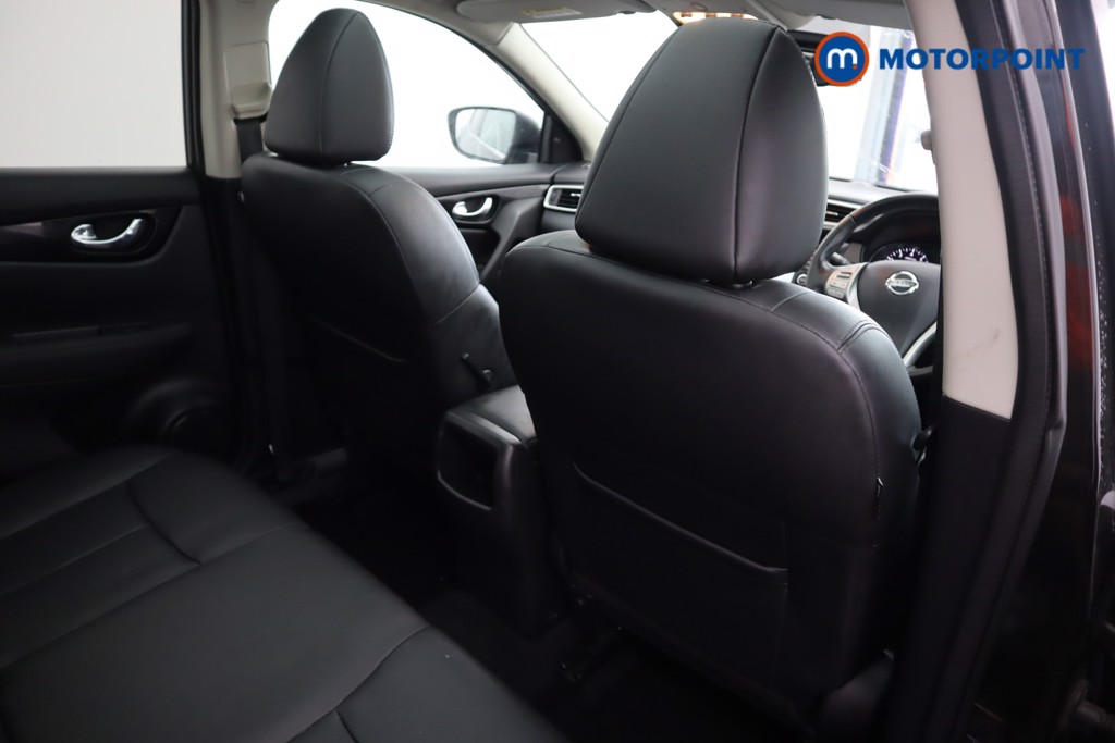 Nissan Qashqai Tekna Manual Petrol SUV - Stock Number (1593250) - 23rd supplementary image