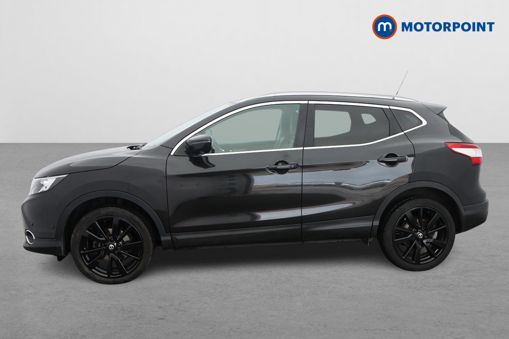 Nissan Qashqai Tekna Manual Petrol SUV - Stock Number (1593250) - Passenger side