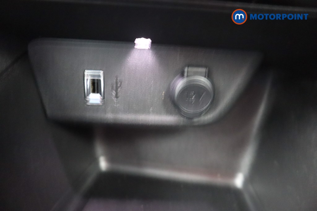 Vauxhall Corsa SE Manual Petrol Hatchback - Stock Number (1594710) - 12th supplementary image