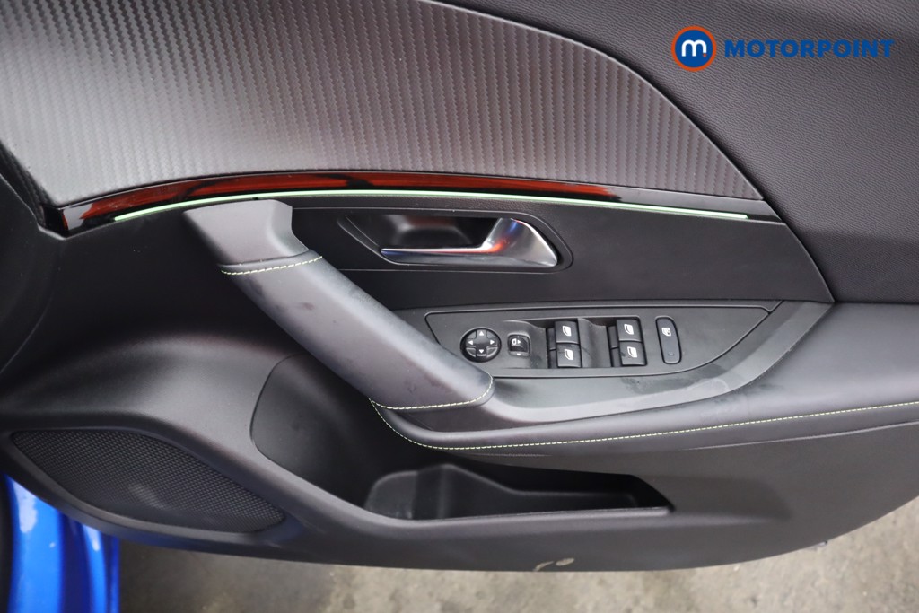 Peugeot 2008 GT Manual Petrol SUV - Stock Number (1597519) - 17th supplementary image