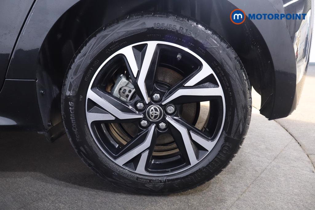 Toyota Yaris Design Automatic Petrol-Electric Hybrid Hatchback - Stock Number (1580669) - 18th supplementary image