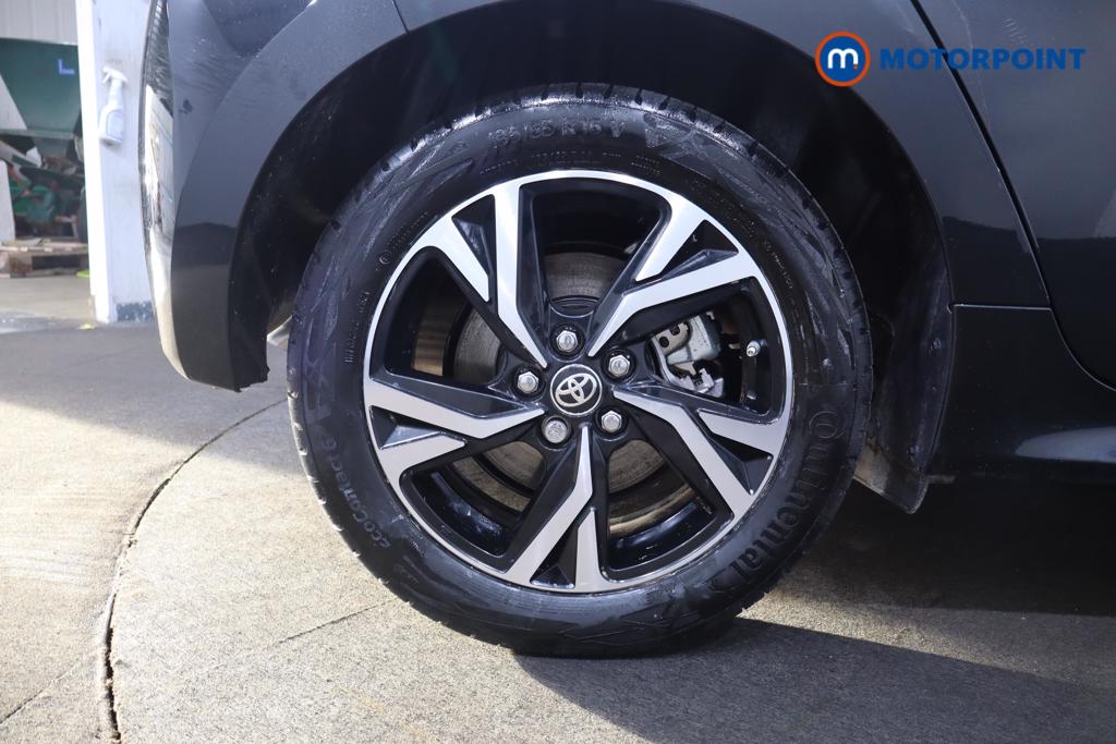 Toyota Yaris Design Automatic Petrol-Electric Hybrid Hatchback - Stock Number (1580669) - 21st supplementary image