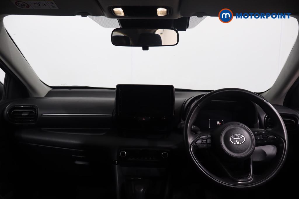 Toyota Yaris Design Automatic Petrol-Electric Hybrid Hatchback - Stock Number (1580669) - 1st supplementary image