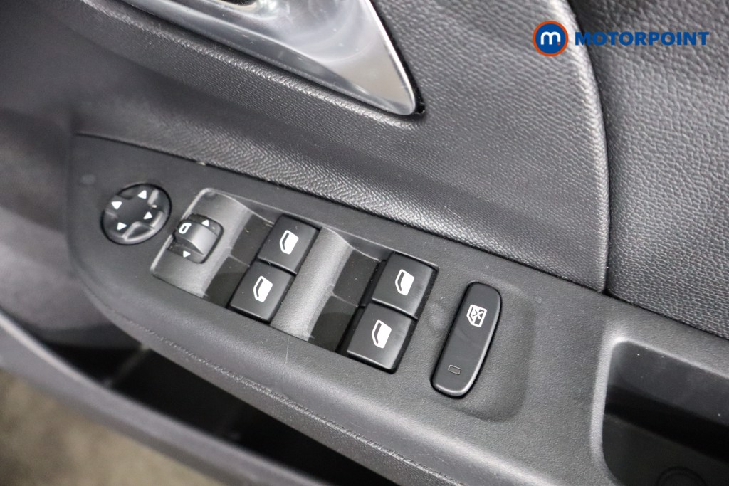 Vauxhall Corsa GS Manual Petrol Hatchback - Stock Number (1582188) - 9th supplementary image