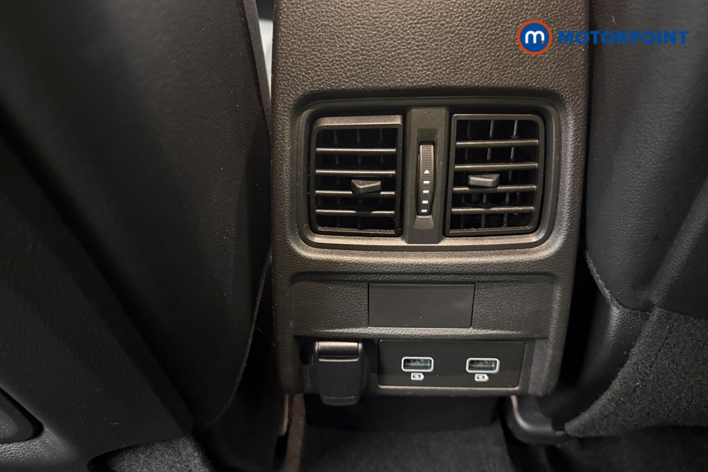 Renault Arkana R.S. Line Automatic Petrol-Electric Hybrid SUV - Stock Number (1584166) - 8th supplementary image