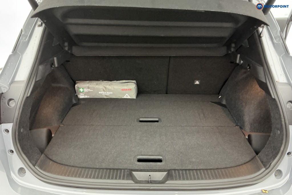 Nissan Qashqai Tekna-Plus Automatic Petrol SUV - Stock Number (1585738) - 3rd supplementary image