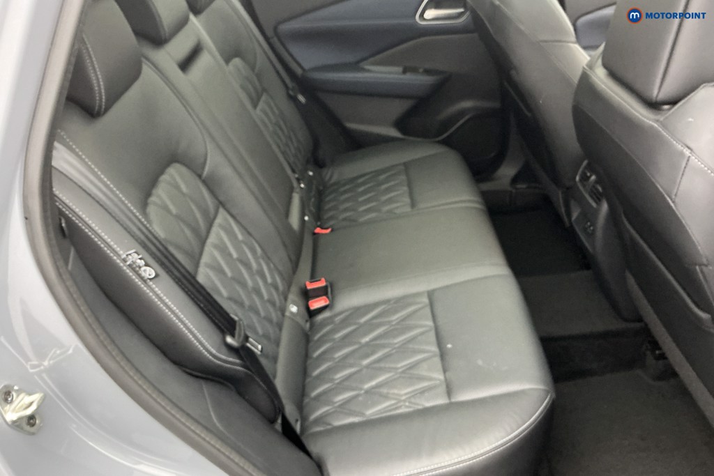 Nissan Qashqai Tekna-Plus Automatic Petrol SUV - Stock Number (1585738) - 4th supplementary image