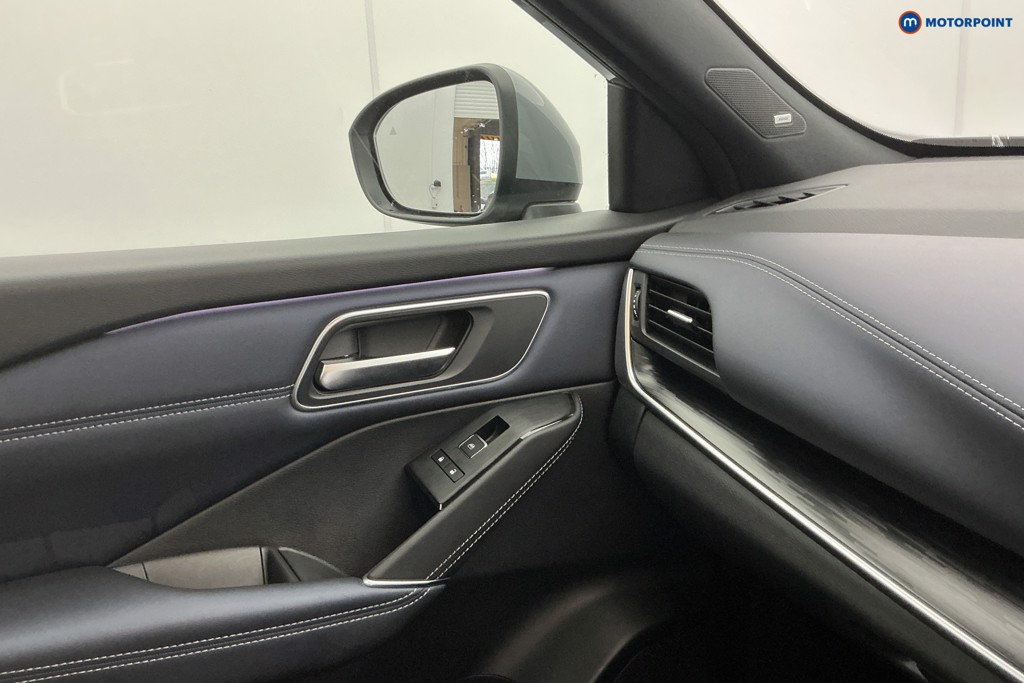 Nissan Qashqai Tekna-Plus Automatic Petrol SUV - Stock Number (1585738) - 18th supplementary image