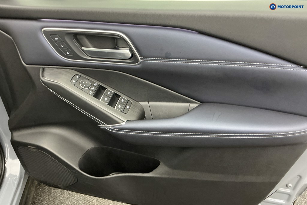 Nissan Qashqai Tekna-Plus Automatic Petrol SUV - Stock Number (1585738) - 22nd supplementary image