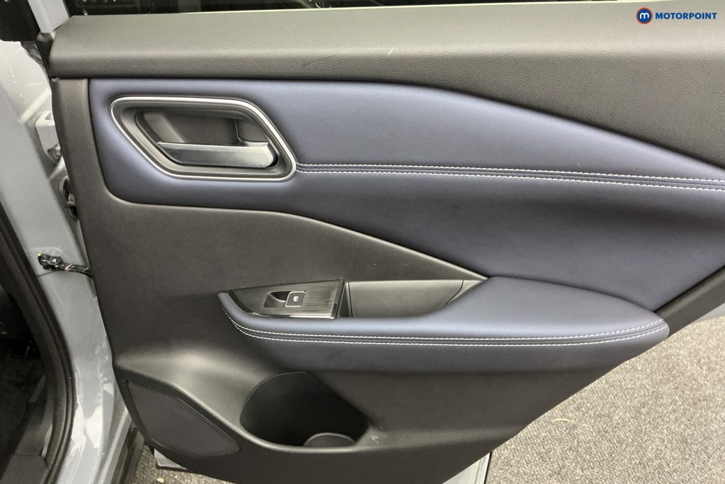 Nissan Qashqai Tekna-Plus Automatic Petrol SUV - Stock Number (1585738) - 24th supplementary image