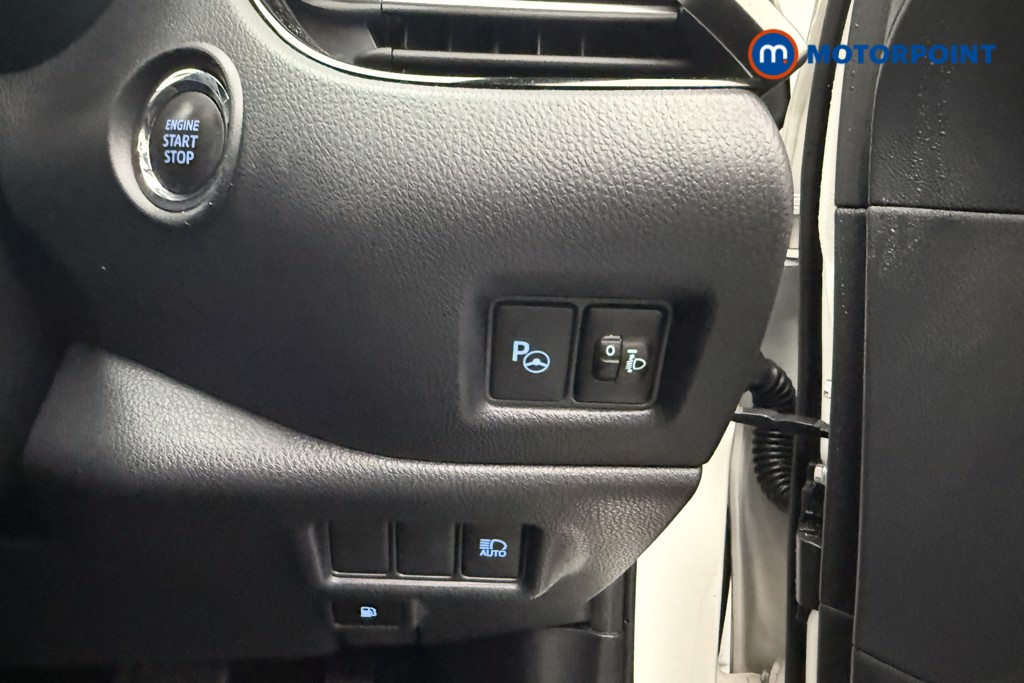 Toyota C-Hr Excel Automatic Petrol SUV - Stock Number (1587148) - 21st supplementary image