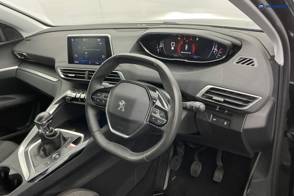 Peugeot 5008 Active Premium Manual Diesel SUV - Stock Number (1587645) - 7th supplementary image