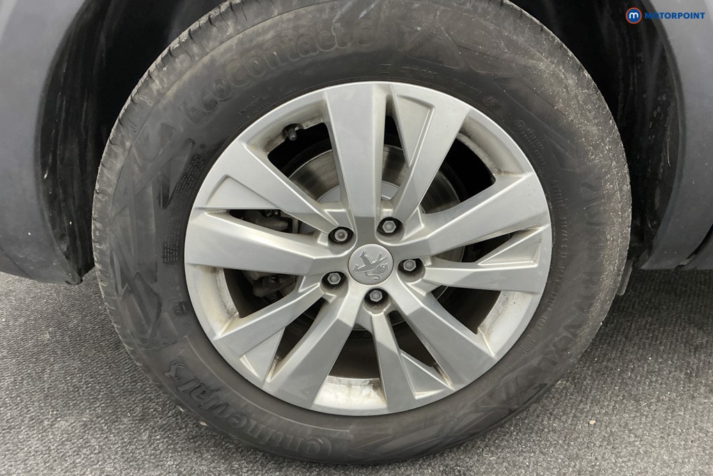 Peugeot 5008 Active Premium Manual Diesel SUV - Stock Number (1587645) - 38th supplementary image