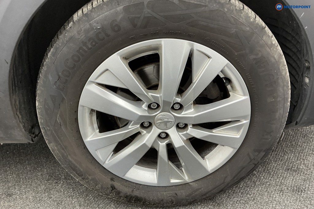 Peugeot 5008 Active Premium Manual Diesel SUV - Stock Number (1587645) - 39th supplementary image