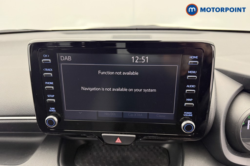 Toyota Yaris Design Automatic Petrol-Electric Hybrid Hatchback - Stock Number (1588069) - 8th supplementary image