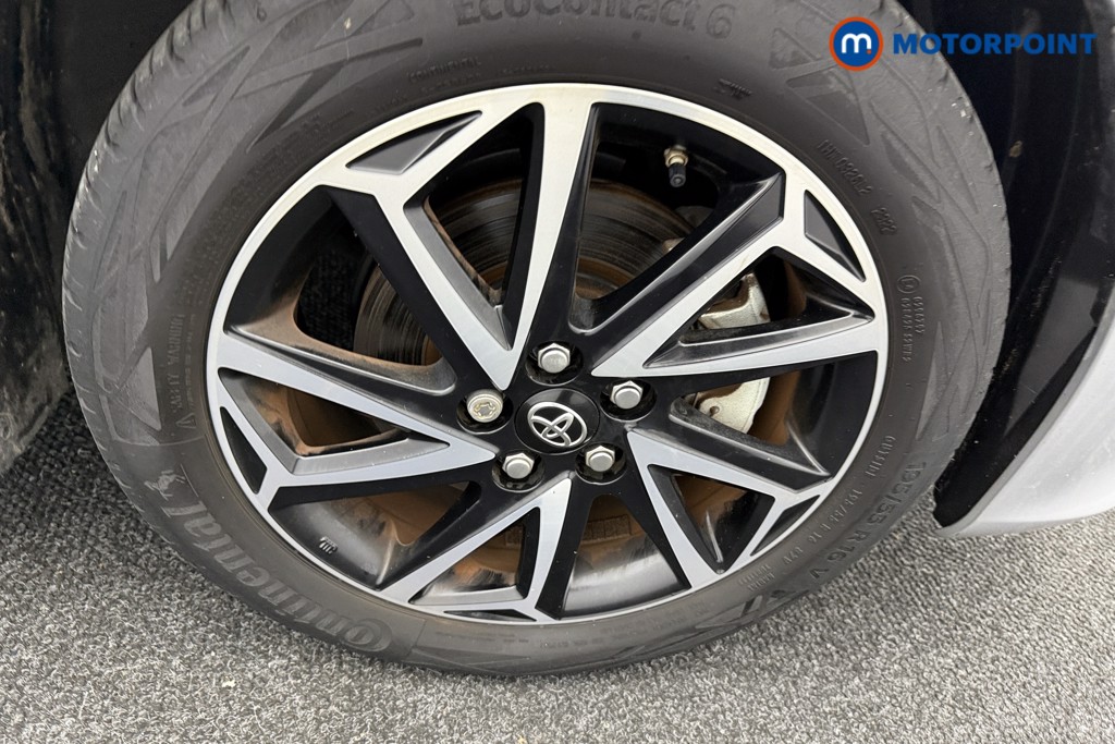 Toyota Yaris Design Automatic Petrol-Electric Hybrid Hatchback - Stock Number (1588069) - 31st supplementary image