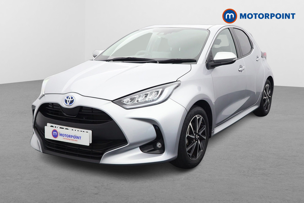 Toyota Yaris Design Automatic Petrol-Electric Hybrid Hatchback - Stock Number (1588069) - Passenger side front corner