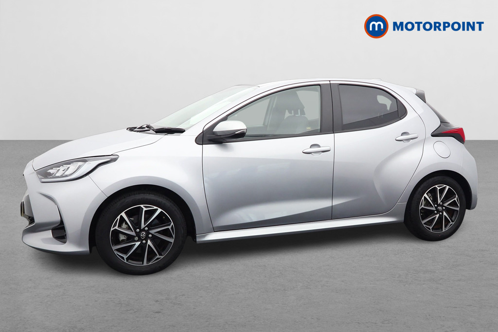 Toyota Yaris Design Automatic Petrol-Electric Hybrid Hatchback - Stock Number (1588069) - Passenger side