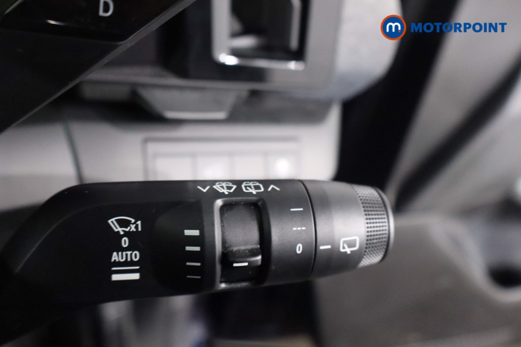 Renault Scenic E-Tech Iconic Automatic Electric People Carrier - Stock Number (1588625) - 16th supplementary image