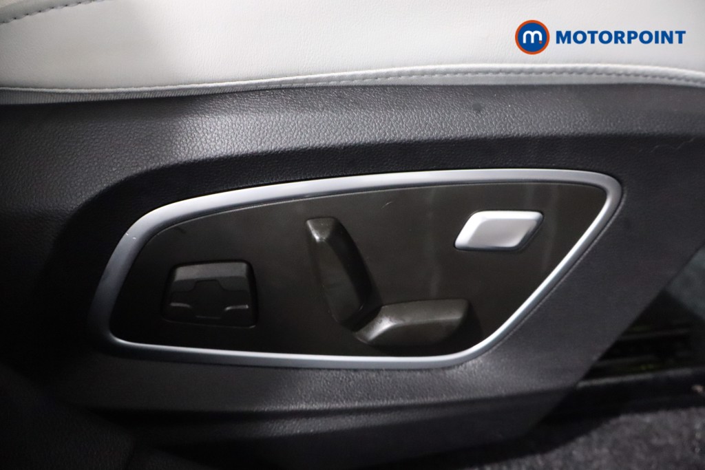 Renault Scenic E-Tech Iconic Automatic Electric People Carrier - Stock Number (1588625) - 24th supplementary image