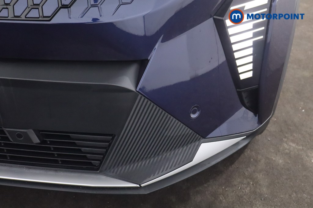 Renault Scenic E-Tech Iconic Automatic Electric People Carrier - Stock Number (1588625) - 30th supplementary image