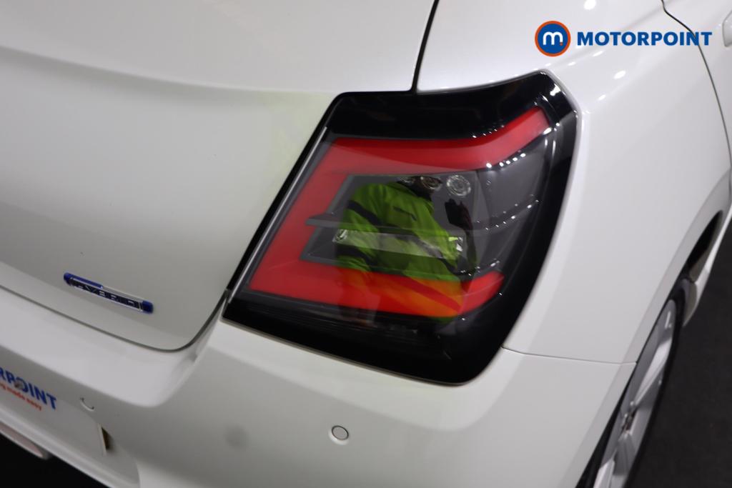 Suzuki Swift Motion Manual Petrol Hatchback - Stock Number (1588630) - 13th supplementary image