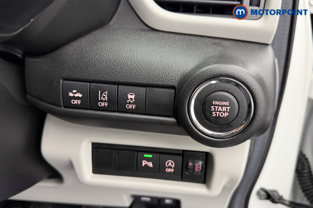 Suzuki Swift Motion Manual Petrol Hatchback - Stock Number (1588632) - 4th supplementary image