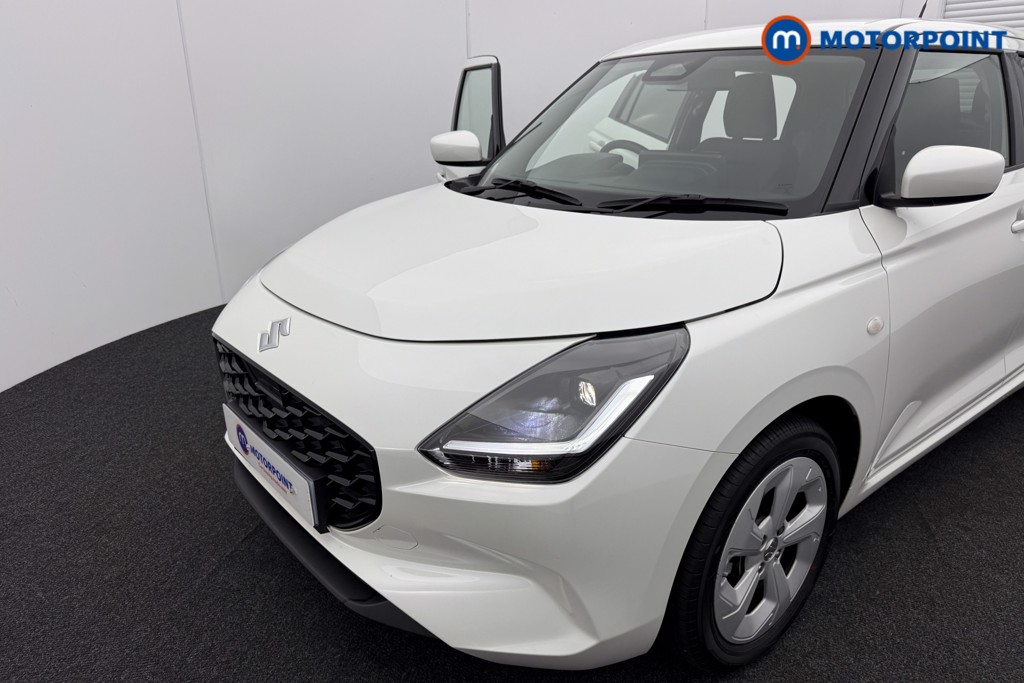 Suzuki Swift Motion Manual Petrol Hatchback - Stock Number (1588632) - 24th supplementary image