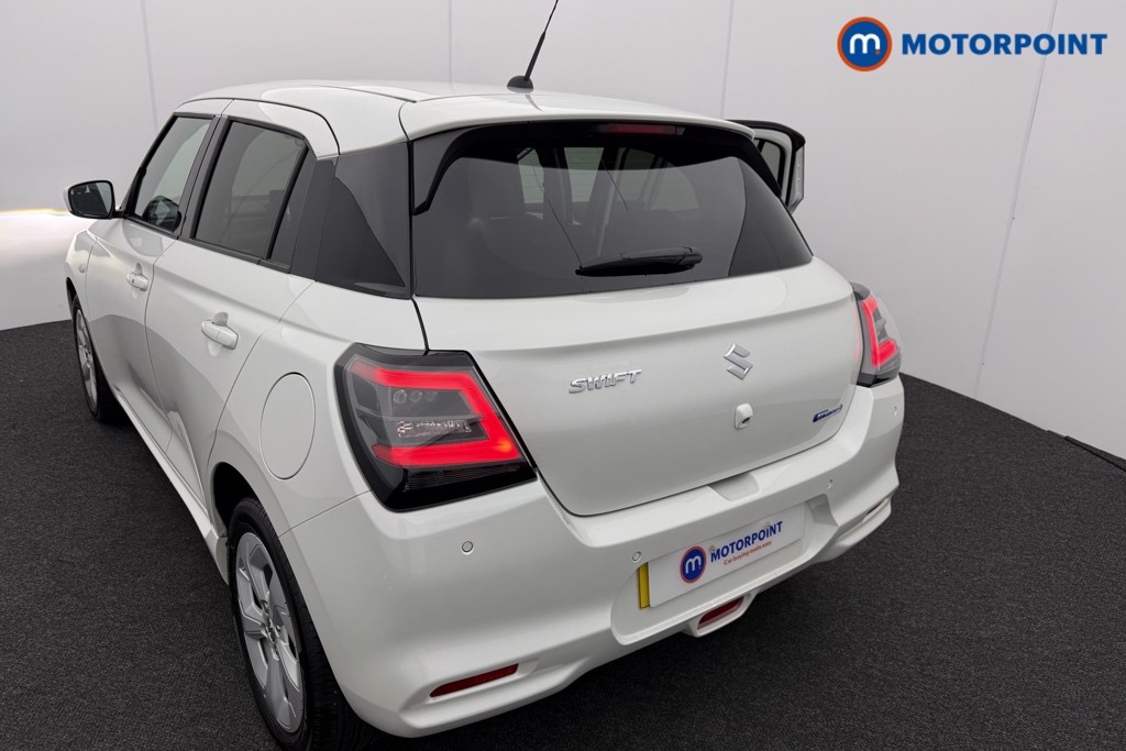 Suzuki Swift Motion Manual Petrol Hatchback - Stock Number (1588632) - 26th supplementary image