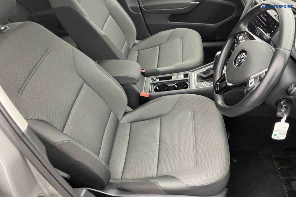 Volkswagen Golf Match Automatic Petrol Hatchback - Stock Number (1588919) - 5th supplementary image