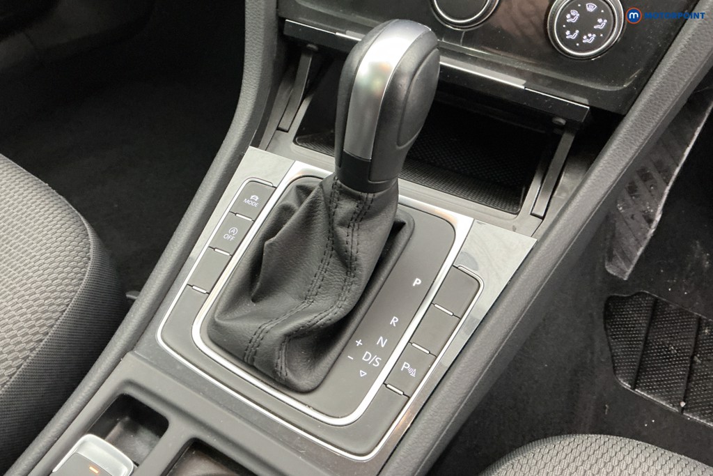 Volkswagen Golf Match Automatic Petrol Hatchback - Stock Number (1588919) - 15th supplementary image