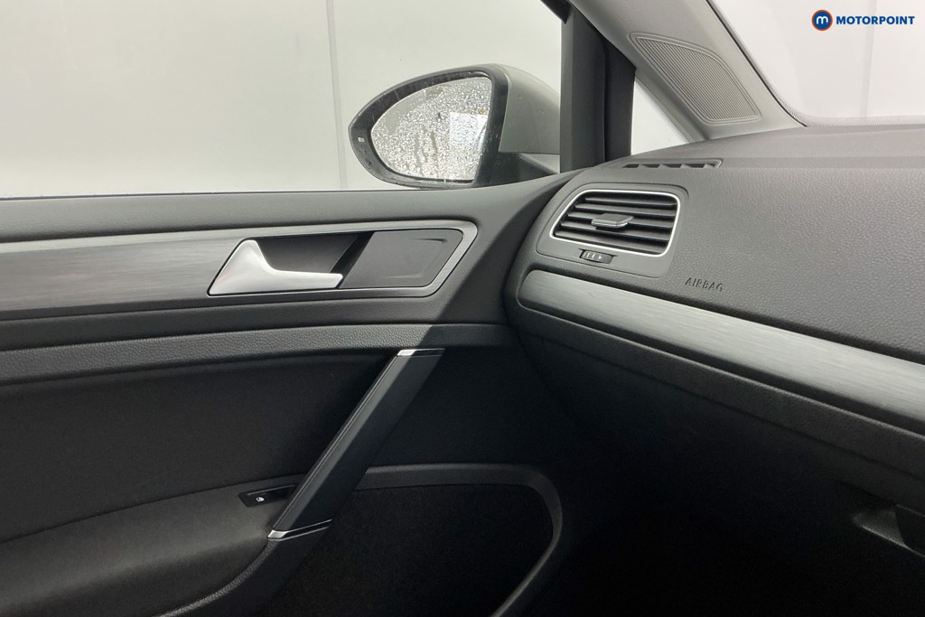 Volkswagen Golf Match Automatic Petrol Hatchback - Stock Number (1588919) - 17th supplementary image